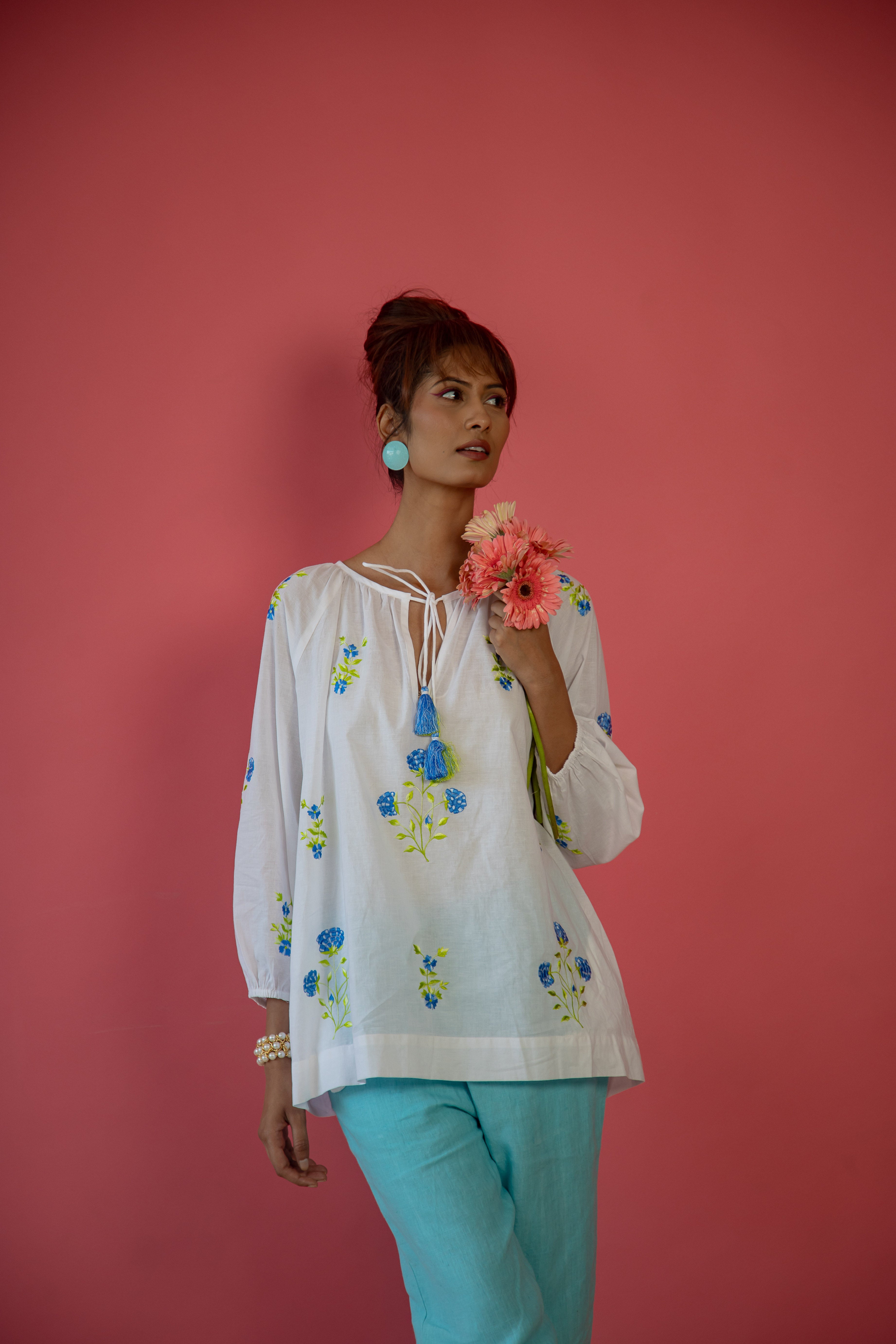 Drifter Gypsy Top with Limes Cotton Cambric White