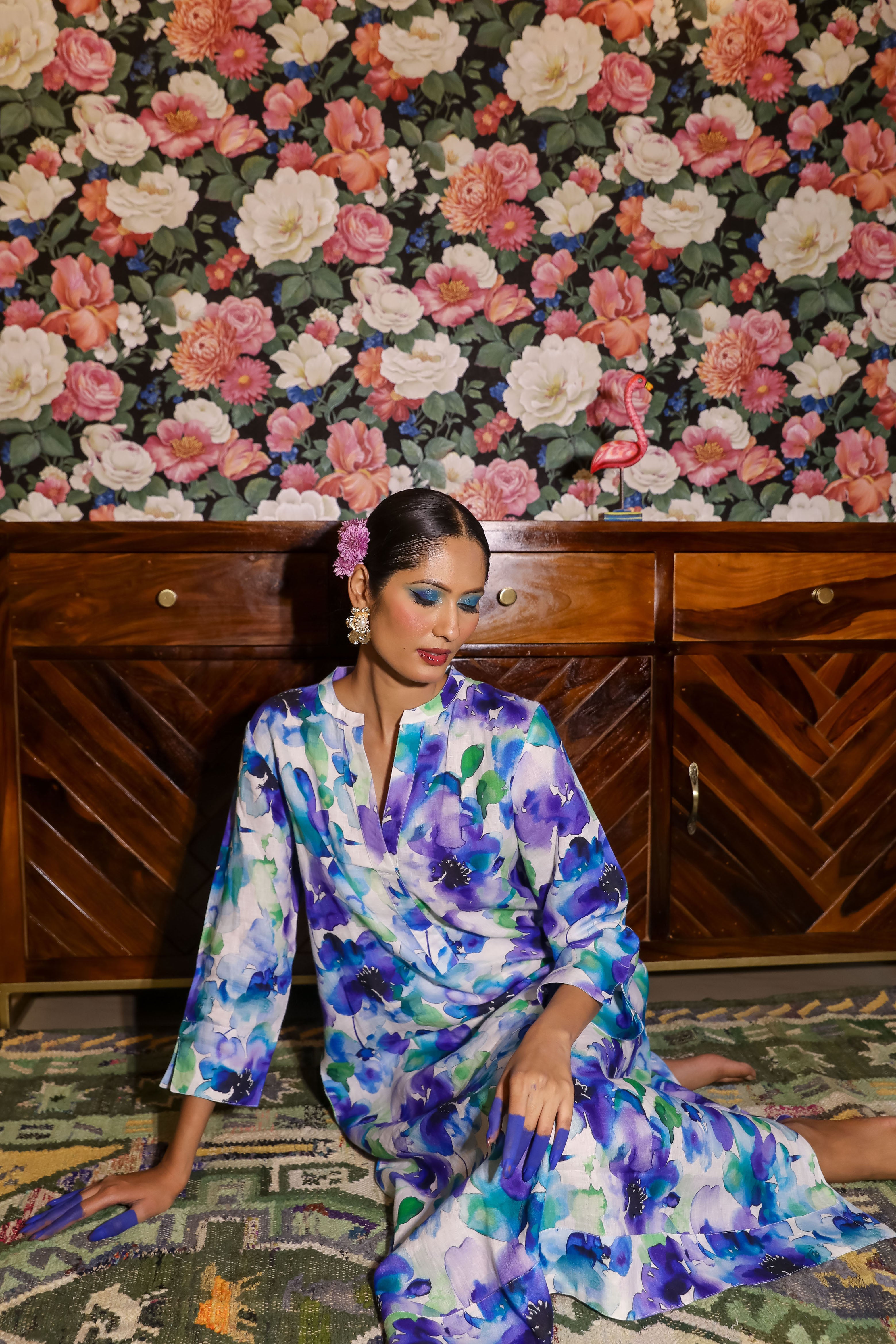 Water Petal Print Kaftan Linen - Multi