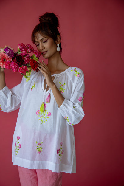 Drifter Gypsy Top with Pinks Cotton Cambric White
