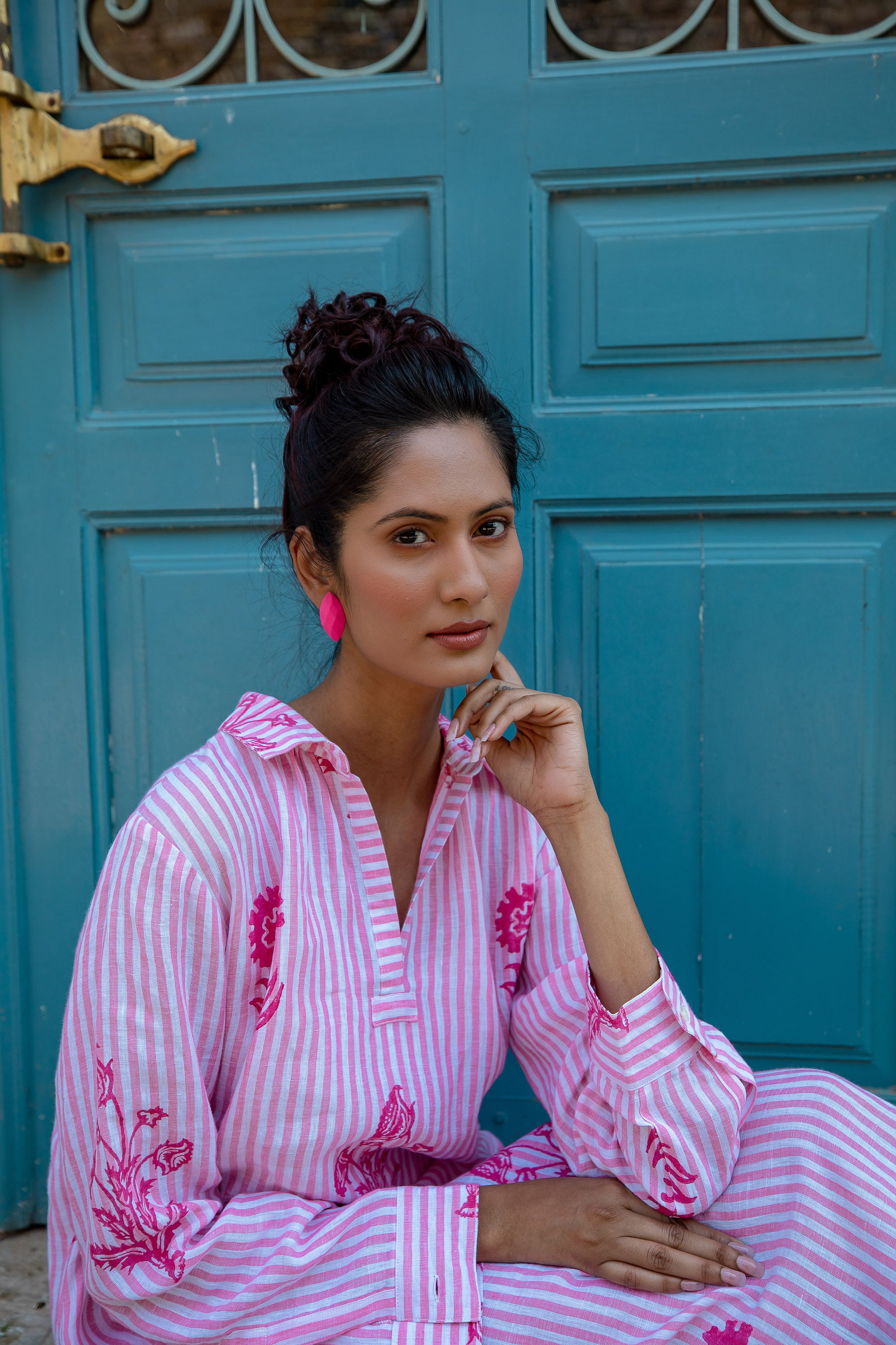 pink and white tunic